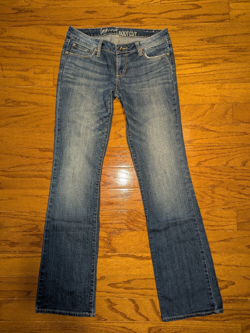 PacSun Bull Head Y2K low rise bootcut jeans - size 7 long - medium wash